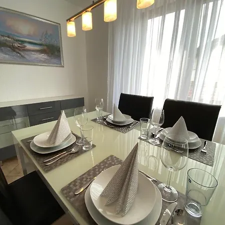 아파트 Elviras 징엔